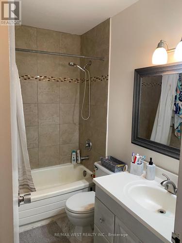 605 - 15 Elizabeth Street, Mississauga, ON - Indoor Photo Showing Bathroom