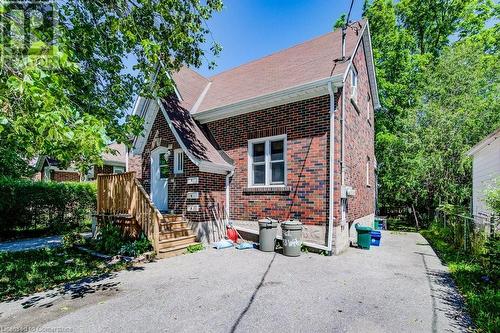 98 Waterloo Street, Waterloo, ON - Outdoor