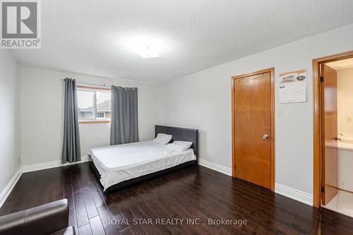 10 Hedgerow Avenue, Brampton, ON - Indoor Photo Showing Bedroom