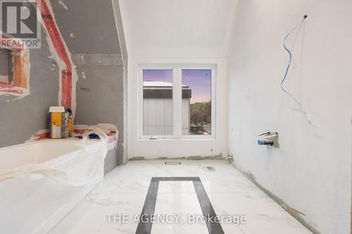 227 Falstaff Avenue, Toronto, ON - Indoor Photo Showing Bathroom