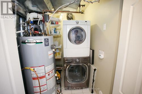 Th6 - 80 Carr Street, Toronto, ON - Indoor Photo Showing Laundry Room