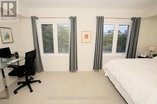 Th6 - 80 Carr Street, Toronto, ON - Indoor Photo Showing Bedroom