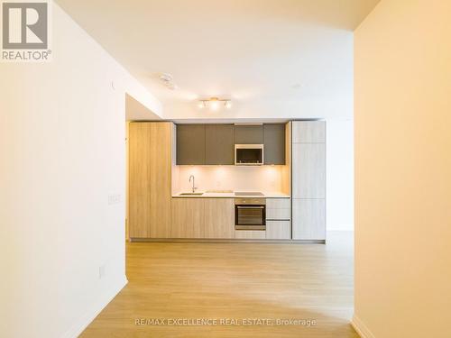 4122 - 28 Widmer Street, Toronto, ON - Indoor Photo Showing Other Room