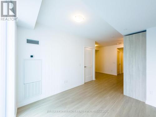 4122 - 28 Widmer Street, Toronto, ON - Indoor Photo Showing Other Room