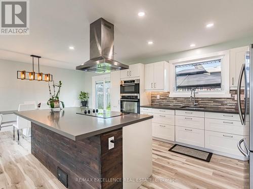 38 Martha Court, Welland, ON - Indoor Photo Showing Kitchen