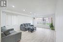 1860 Devos Drive, London, ON  - Indoor Photo Showing Living Room 