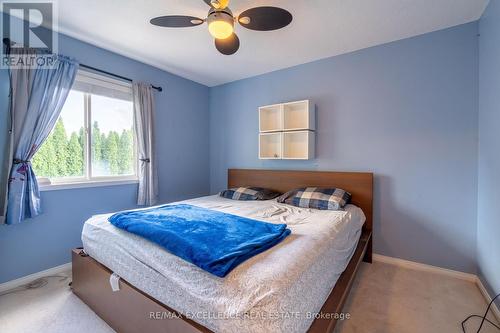 7 Gaydon Way, Brant, ON - Indoor Photo Showing Bedroom