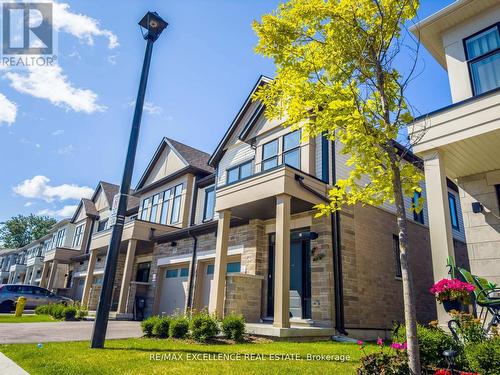 298 Okanagan Path, Oshawa, ON - Outdoor With Facade