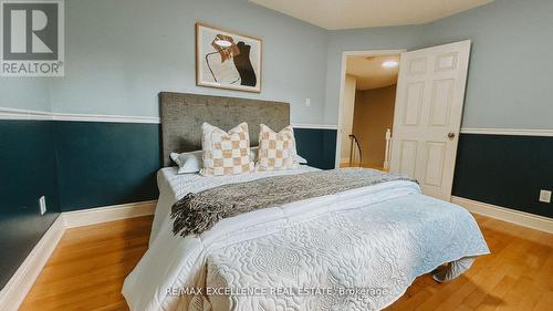 8 Elite Road, Caledon, ON - Indoor Photo Showing Bedroom