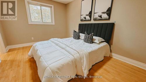 8 Elite Road, Caledon, ON - Indoor Photo Showing Bedroom