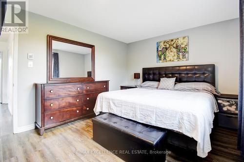 6 Brookview Road, Brampton, ON - Indoor Photo Showing Bedroom