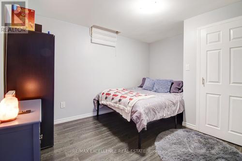 6 Brookview Road, Brampton, ON - Indoor Photo Showing Bedroom