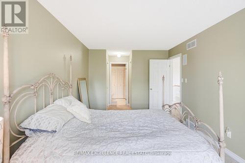 59 - 1100 Byron Baseline Road, London, ON - Indoor Photo Showing Bedroom