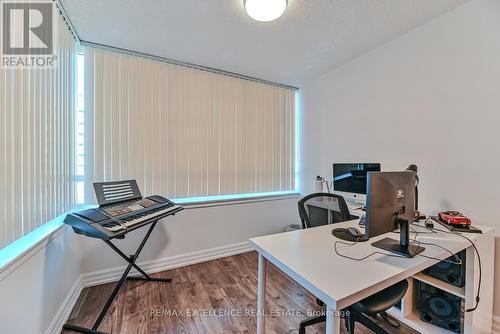 1002 - 5 Lisa Street, Brampton, ON - Indoor Photo Showing Office