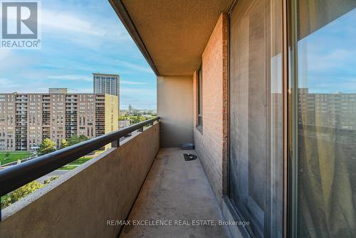 1002 - 5 Lisa Street, Brampton, ON - Outdoor With View With Exterior