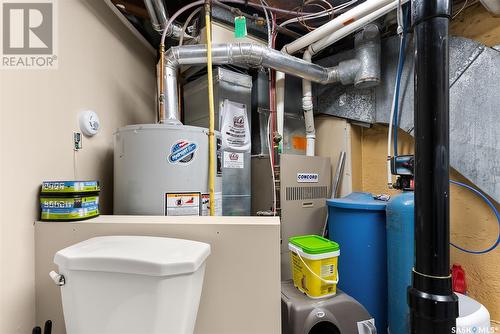 2109 Wallace Street, Regina, SK - Indoor Photo Showing Basement