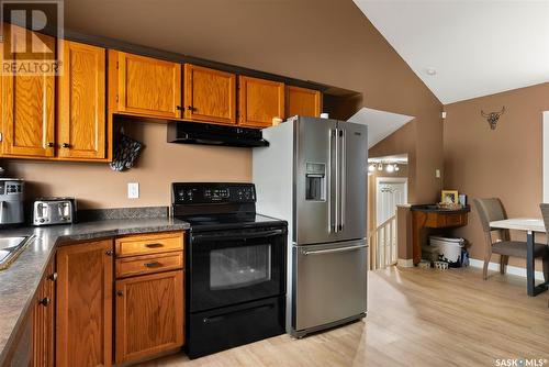 2109 Wallace Street, Regina, SK - Indoor Photo Showing Kitchen