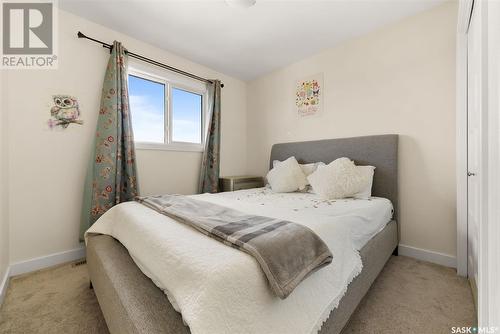 5249 Crane Crescent, Regina, SK - Indoor Photo Showing Bedroom