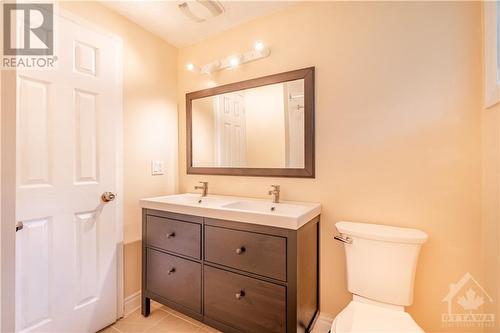 451 Moodie Drive Unit#E, Ottawa, ON - Indoor Photo Showing Bathroom