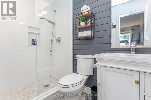 72 Gore Drive, Barrie, ON - Indoor Photo Showing Bathroom