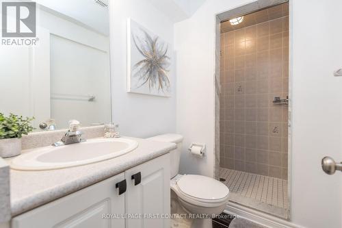 72 Gore Drive, Barrie, ON - Indoor Photo Showing Bathroom