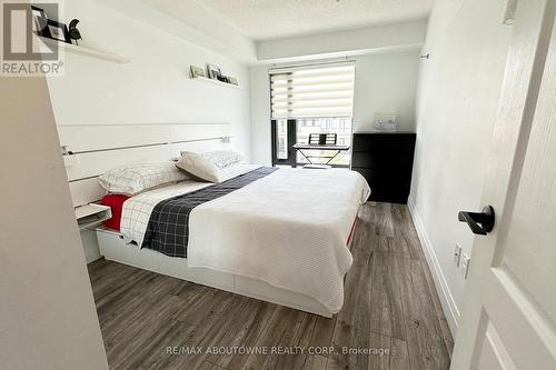 417 - 130 Widdicombe Hill Boulevard, Toronto, ON - Indoor Photo Showing Bedroom