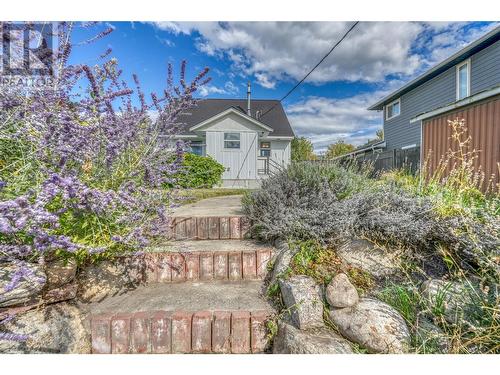 1163 Kensington Street, Penticton, BC - Outdoor