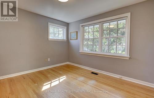 1275 Donlea Crescent, Oakville, ON - Indoor Photo Showing Other Room