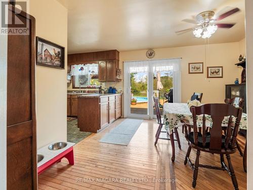 2666 Dominion Road, Fort Erie, ON - Indoor Photo Showing Dining Room