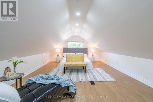 3561 King Street, Windsor, ON - Indoor Photo Showing Bedroom