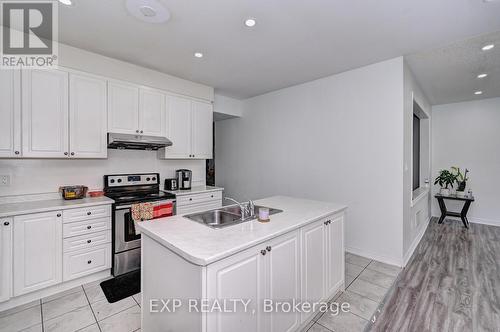 67 Knotty Pine Avenue, Cambridge, ON - Indoor Photo Showing Kitchen