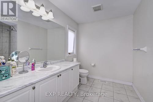 67 Knotty Pine Avenue, Cambridge, ON - Indoor Photo Showing Bathroom