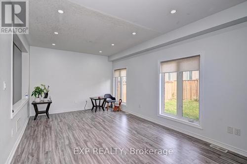 67 Knotty Pine Avenue, Cambridge, ON - Indoor Photo Showing Other Room