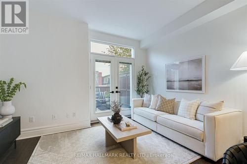 29 Macphail Avenue, Toronto, ON - Indoor Photo Showing Living Room