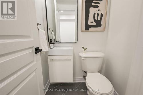 29 Macphail Avenue, Toronto, ON - Indoor Photo Showing Bathroom