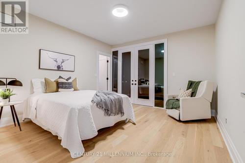 16382 Hillview Place, Caledon, ON - Indoor Photo Showing Bedroom