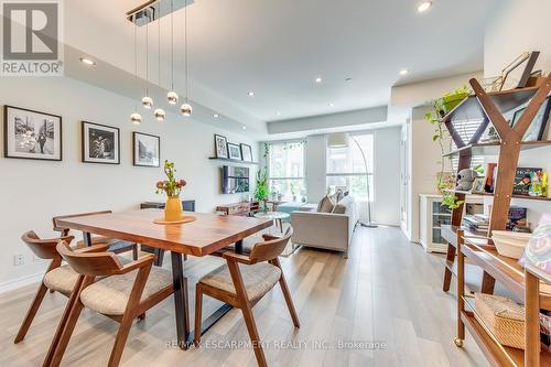 95 - 30 Carnation Avenue, Toronto, ON - Indoor Photo Showing Dining Room