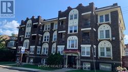 107-109 BALSAM AVENUE S  Hamilton, ON L8M 3B2