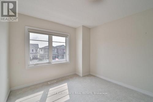 395 Barker Parkway, Thorold, ON - Indoor Photo Showing Other Room