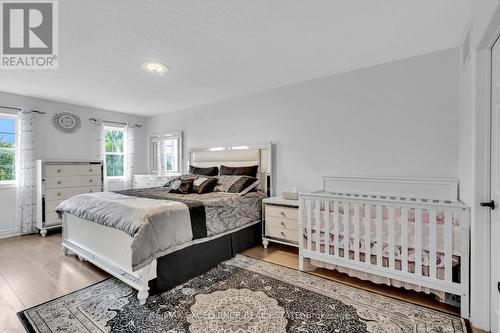 141 Osborn Avenue, Brantford, ON - Indoor Photo Showing Bedroom