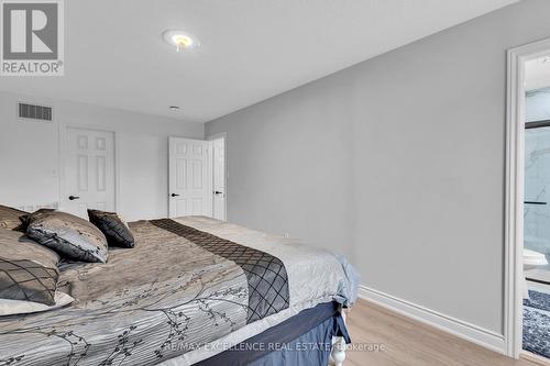 141 Osborn Avenue, Brantford, ON - Indoor Photo Showing Bedroom