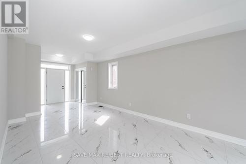 30 Abercrombie Crescent, Brampton, ON - Indoor Photo Showing Other Room