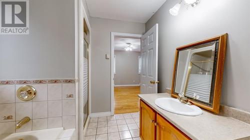 3 Rayson Place, St. John'S, NL - Indoor Photo Showing Bathroom