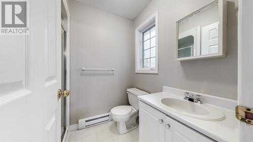 3 Rayson Place, St. John'S, NL - Indoor Photo Showing Bathroom