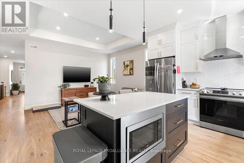 12 Matheos Crescent, Quinte West, ON - Indoor Photo Showing Kitchen With Upgraded Kitchen