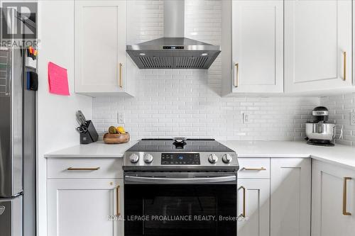 12 Matheos Crescent, Quinte West, ON - Indoor Photo Showing Kitchen With Upgraded Kitchen