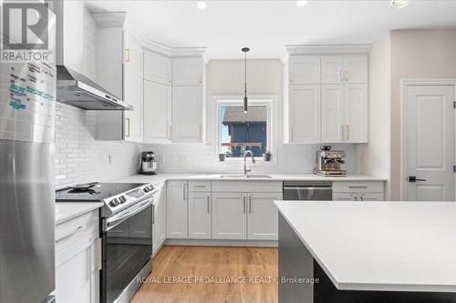 12 Matheos Crescent, Quinte West, ON - Indoor Photo Showing Kitchen With Upgraded Kitchen