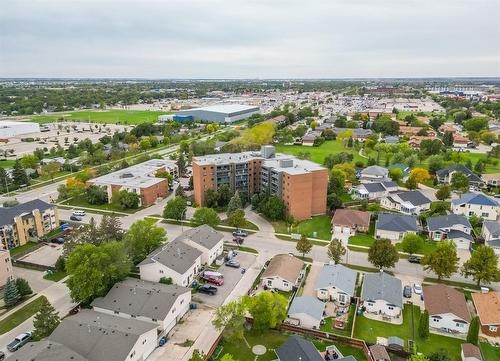 607 2000 Sinclair Street, Winnipeg, MB - Outdoor With View