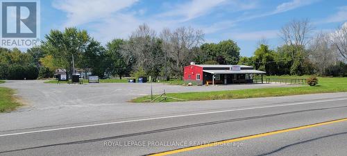 20261 Loyalist Parkway, Prince Edward County (Ameliasburgh), ON 