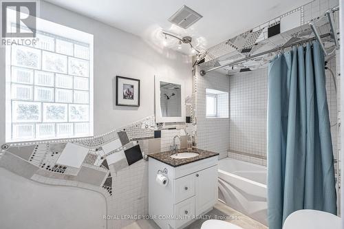 13020 Concession Road 5, Uxbridge, ON - Indoor Photo Showing Bathroom